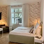 Hotel Buiterling 3*